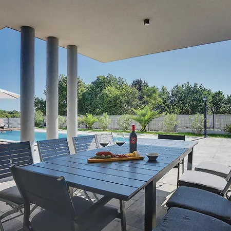 Chillax Villa Medulin