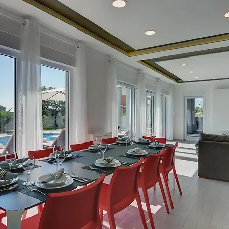 Chillax Villa