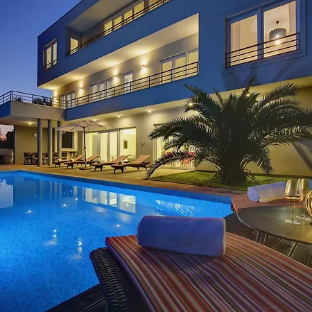 Chillax Villa Medulin